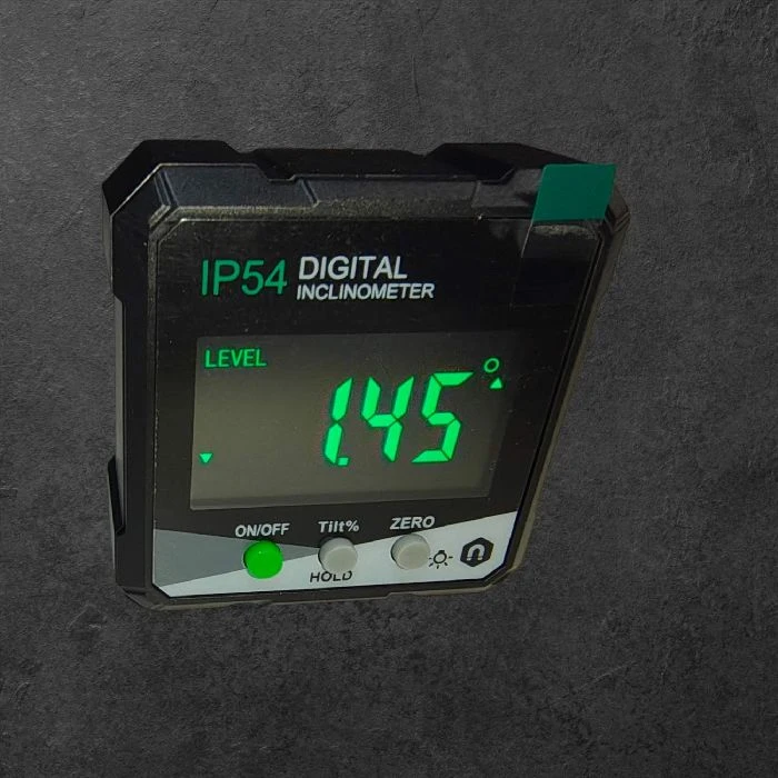 Digitalni Kotomer z magnetom in LED osvetlitvijo,  ceneje, ugodno, prihranek, lokalno, ljubljana, digitalni kotomer, magnet, LED osvetlitev, natančnost meritev, profesionalna orodja -->